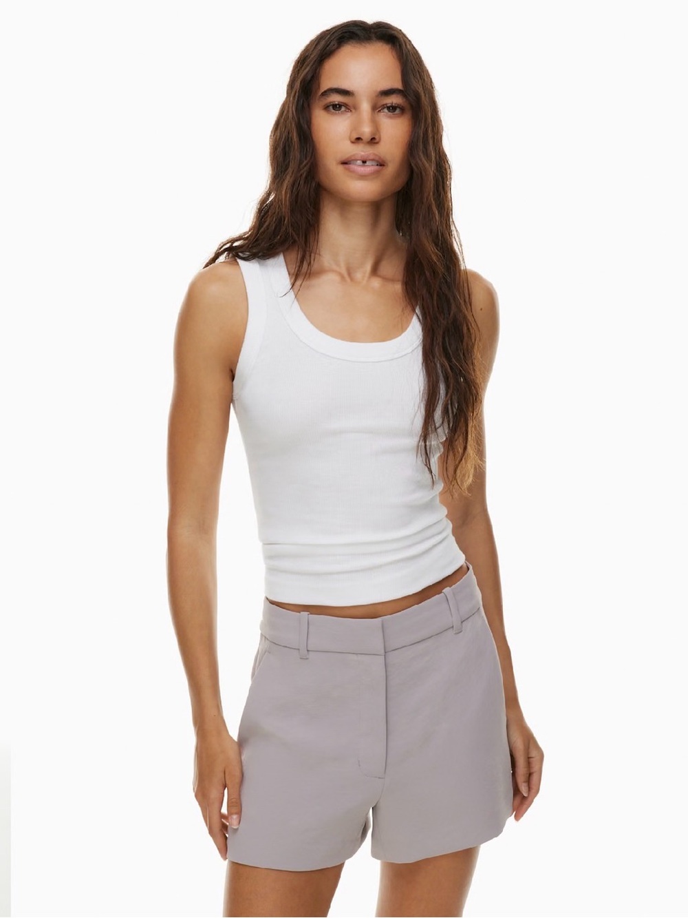 Aritzia Wilfred Anthem Short with Belt. Sage green size 2